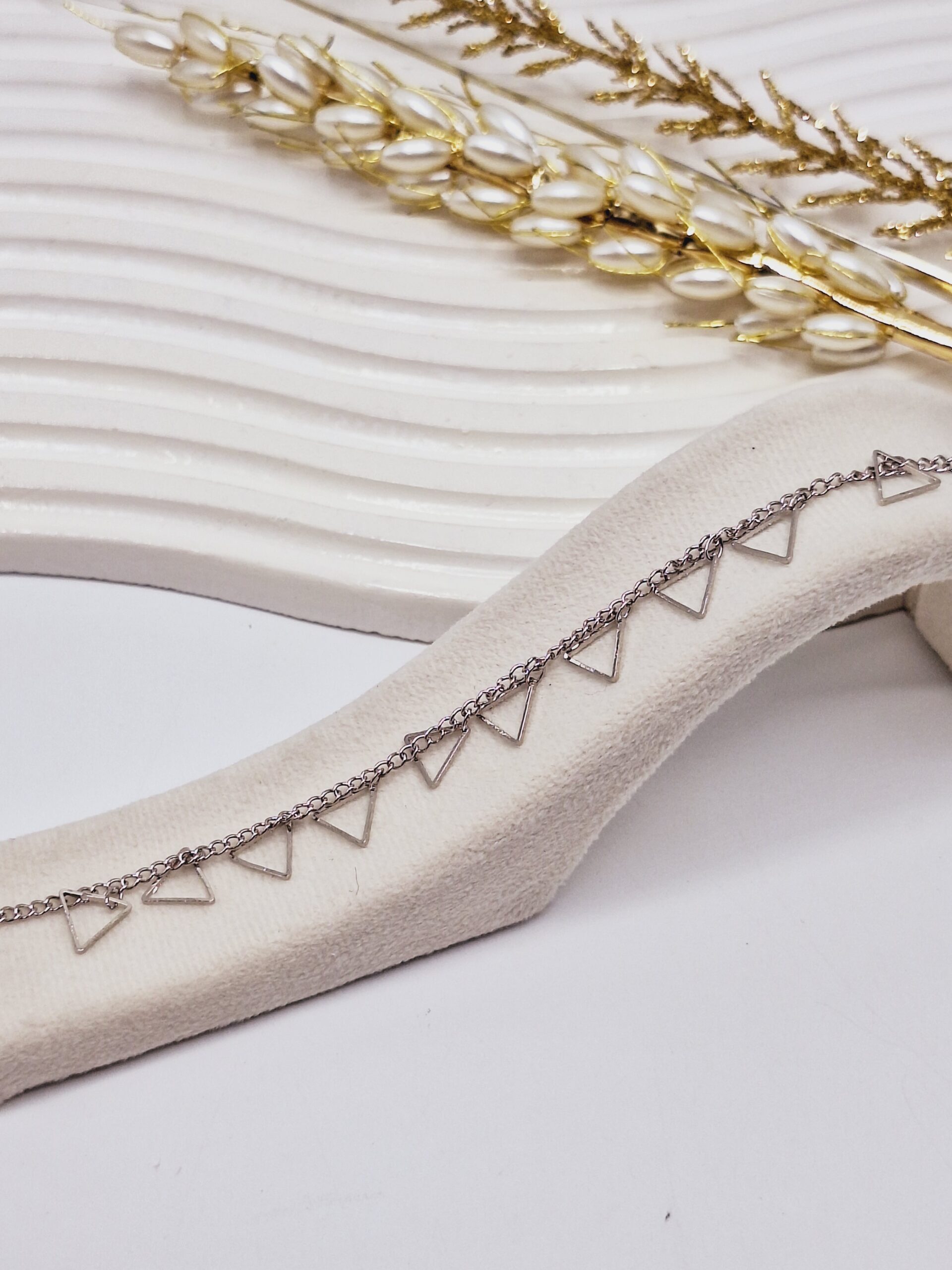 پابند آویز مثلثی آبکاری رادیوم