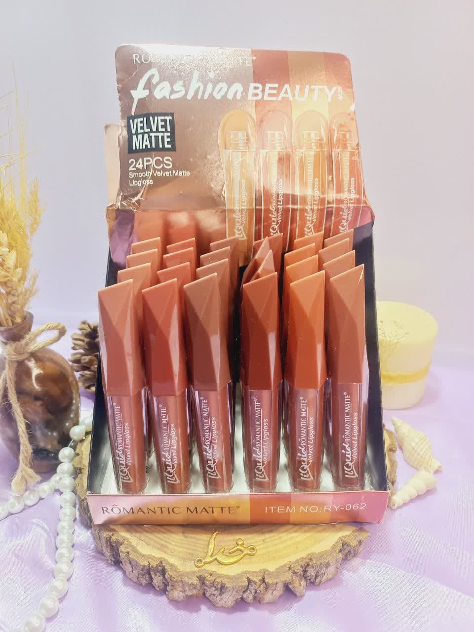 رژ لب مایع پر طرفدار رومانتیک ROMANTIC کد RY062
