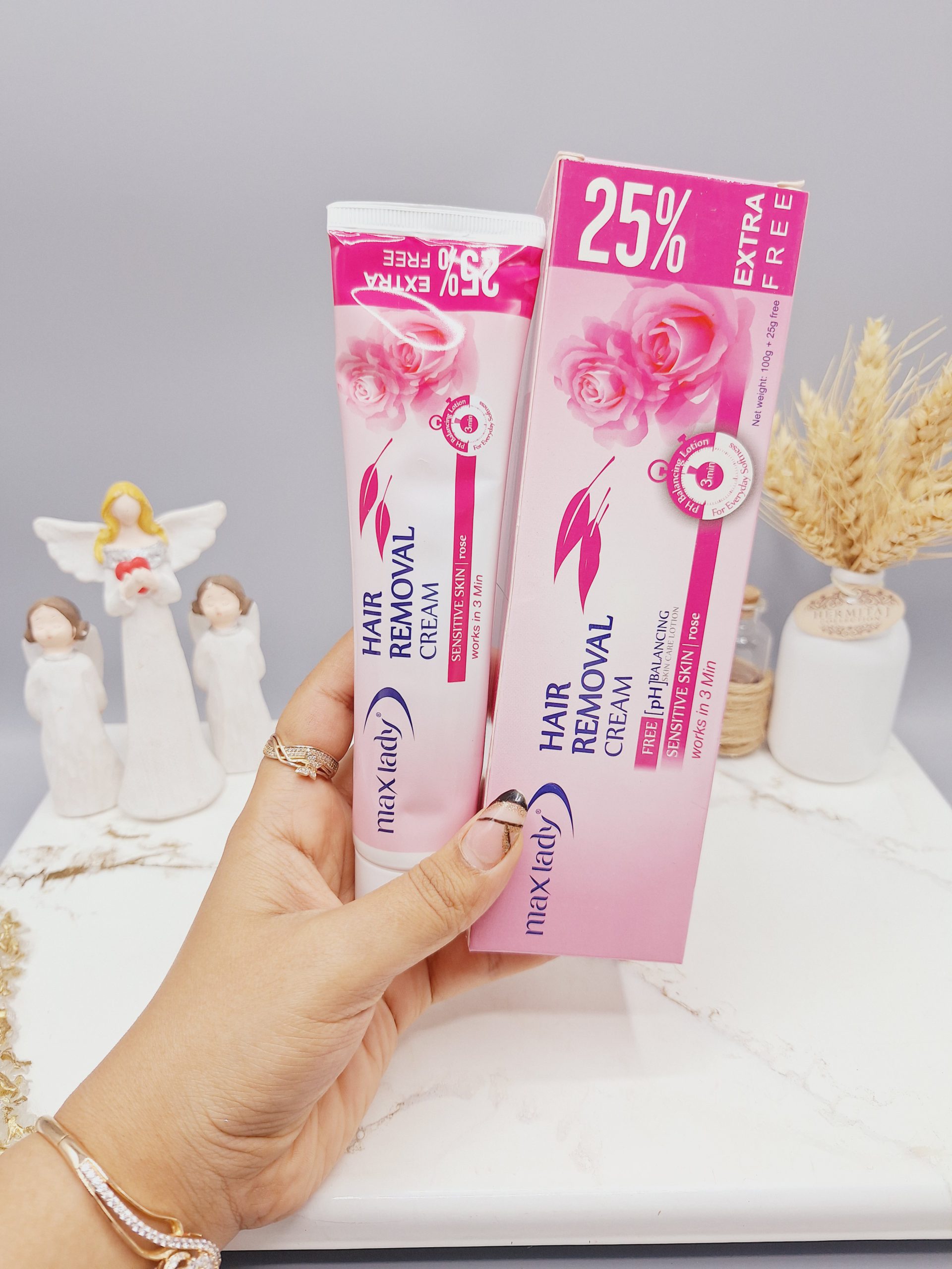 کرم موبر بدن برند مکس لیدی رایحه گل  رز صورتی کد 2091