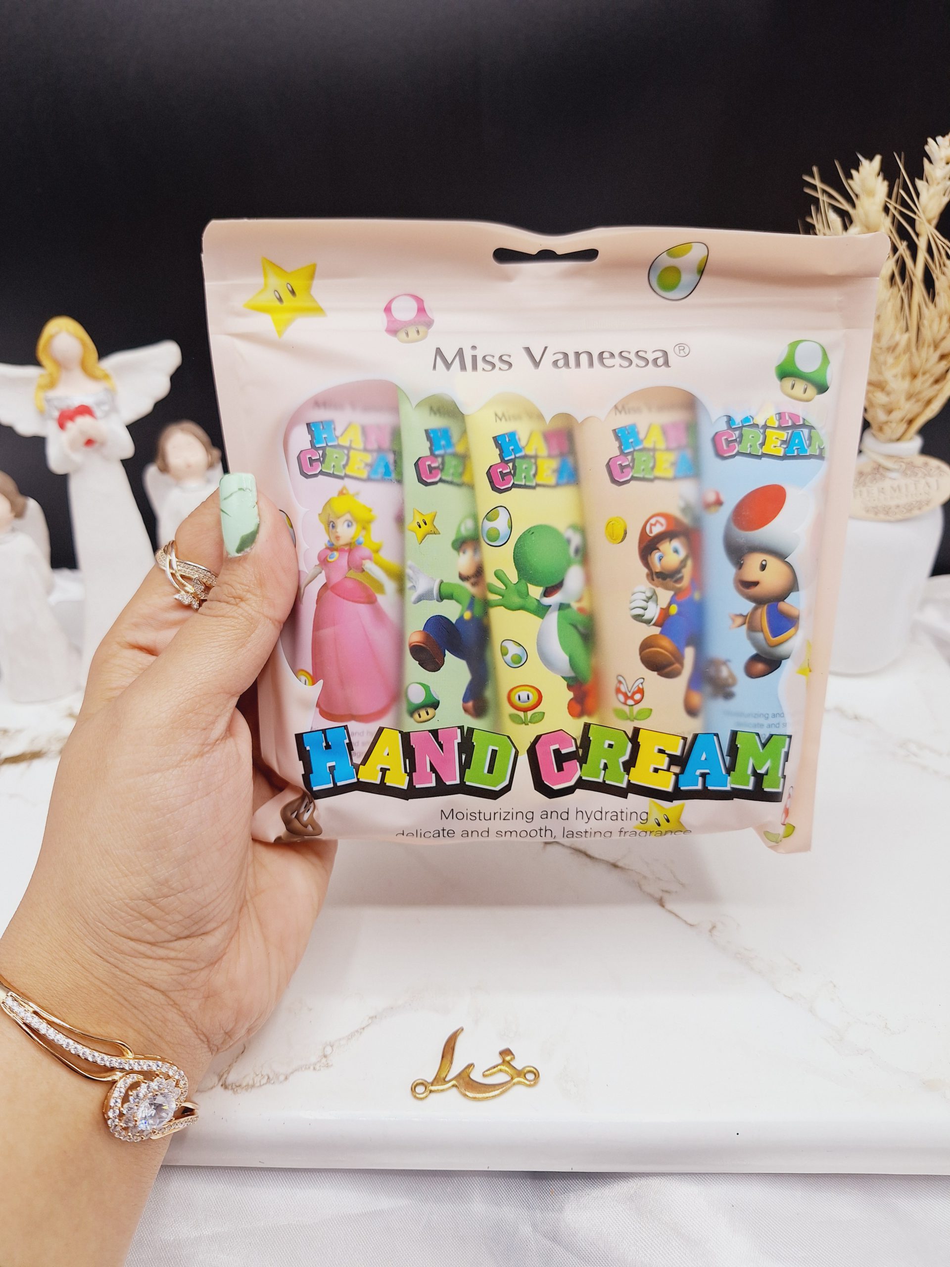 پک 5 عددی کرم دست طرح کارتونی Miss Vanessa کد G3139