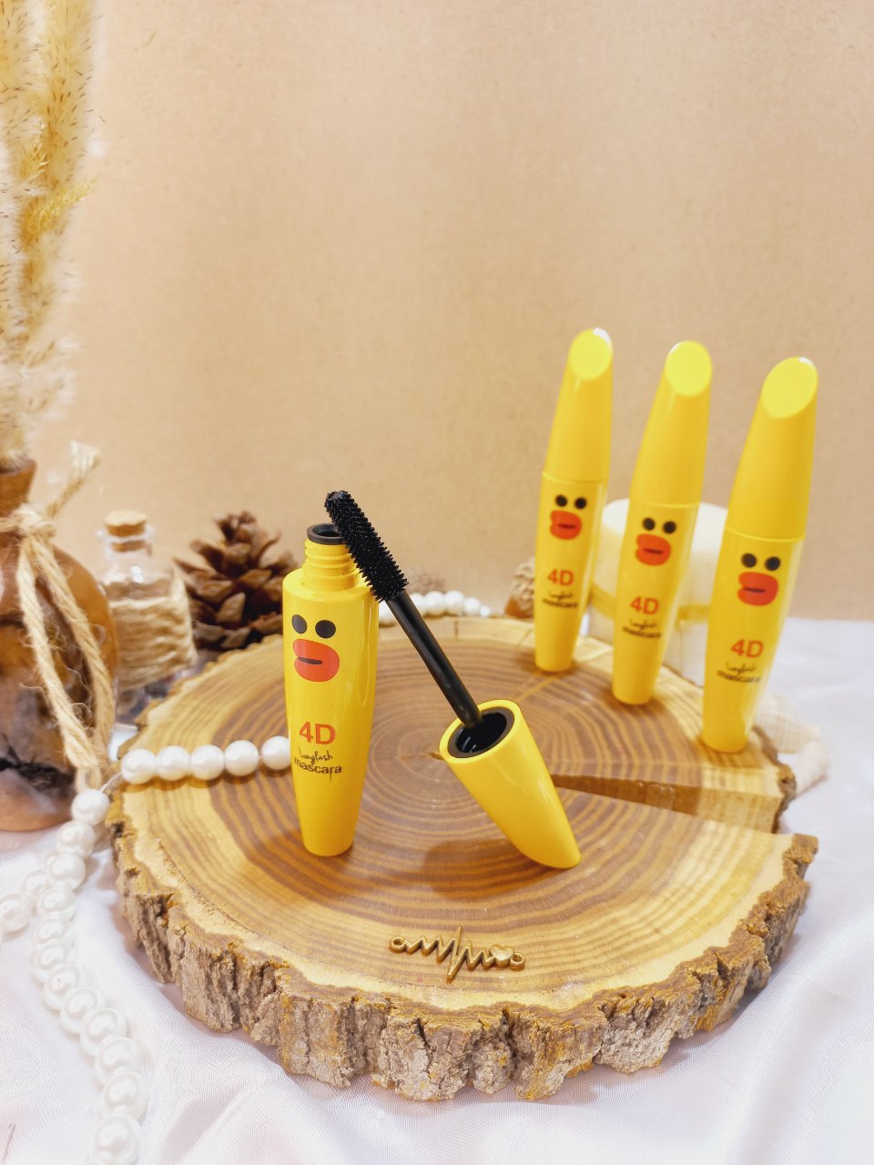 ریمل 4 بعدی مشکی ضد آب SHEDOES حجم 8 گرم مدل جوجه