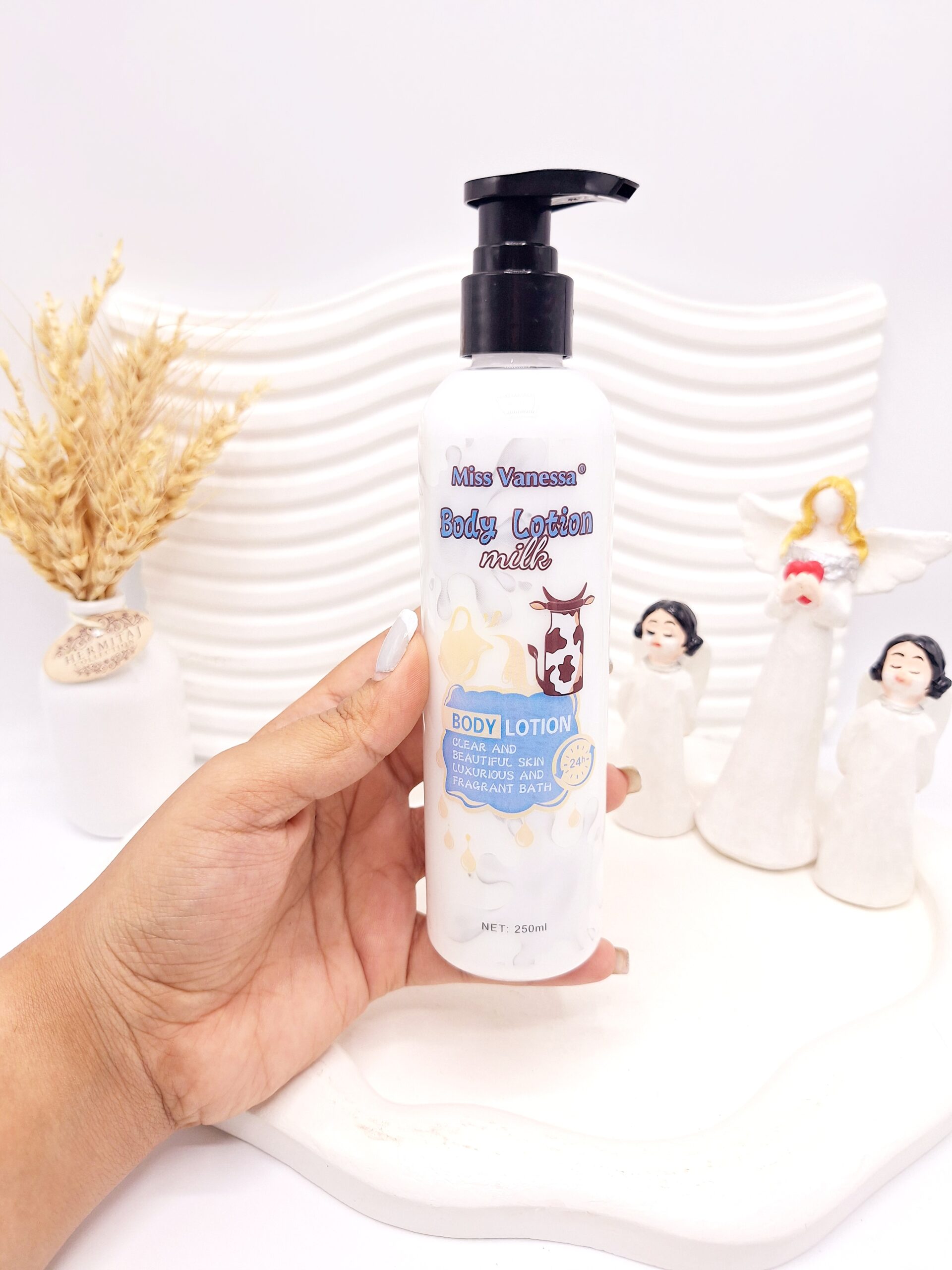 لوسیون شیر میس ونسا کد M7063