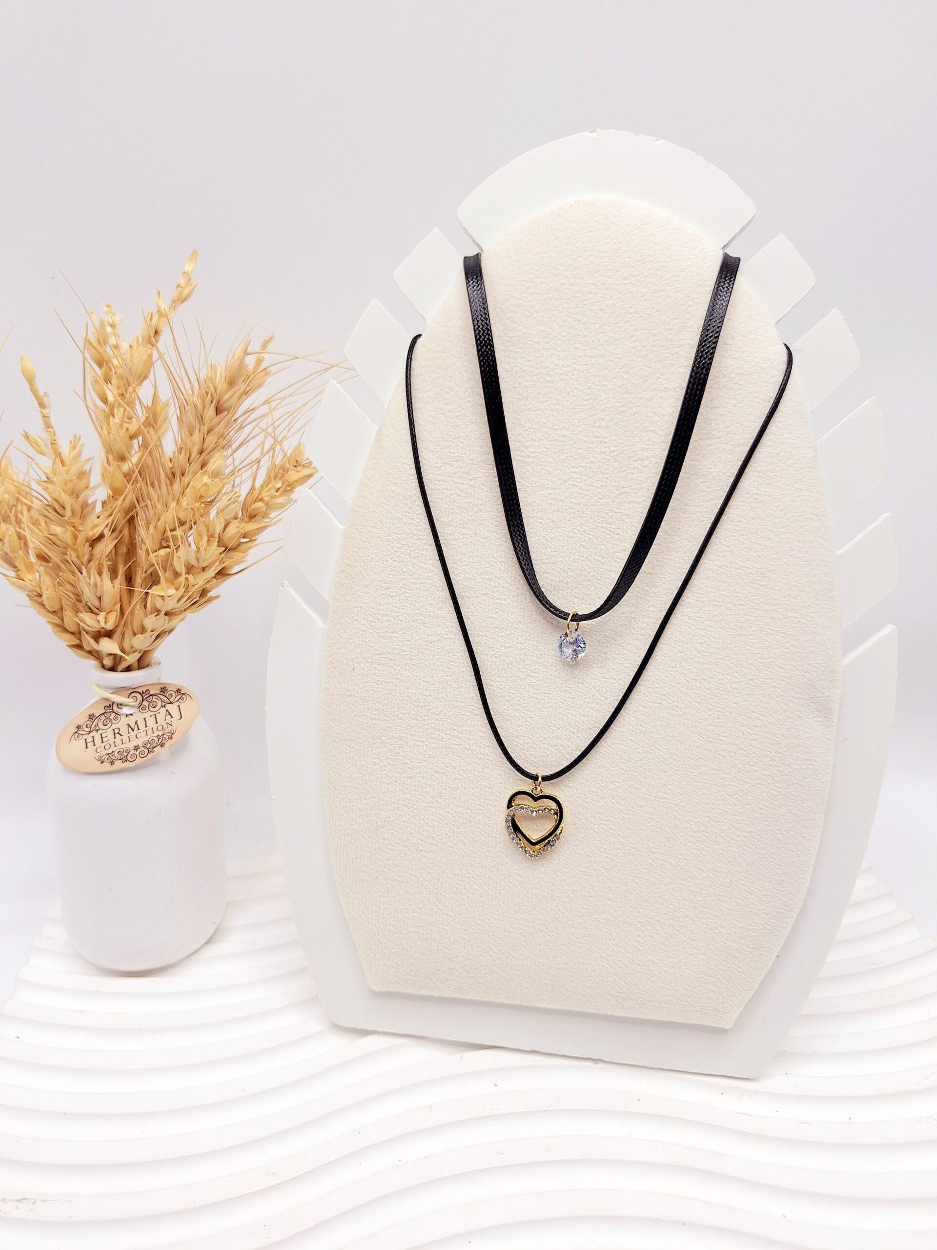 گردنبد (چوکر) طرح قلب نگین دار