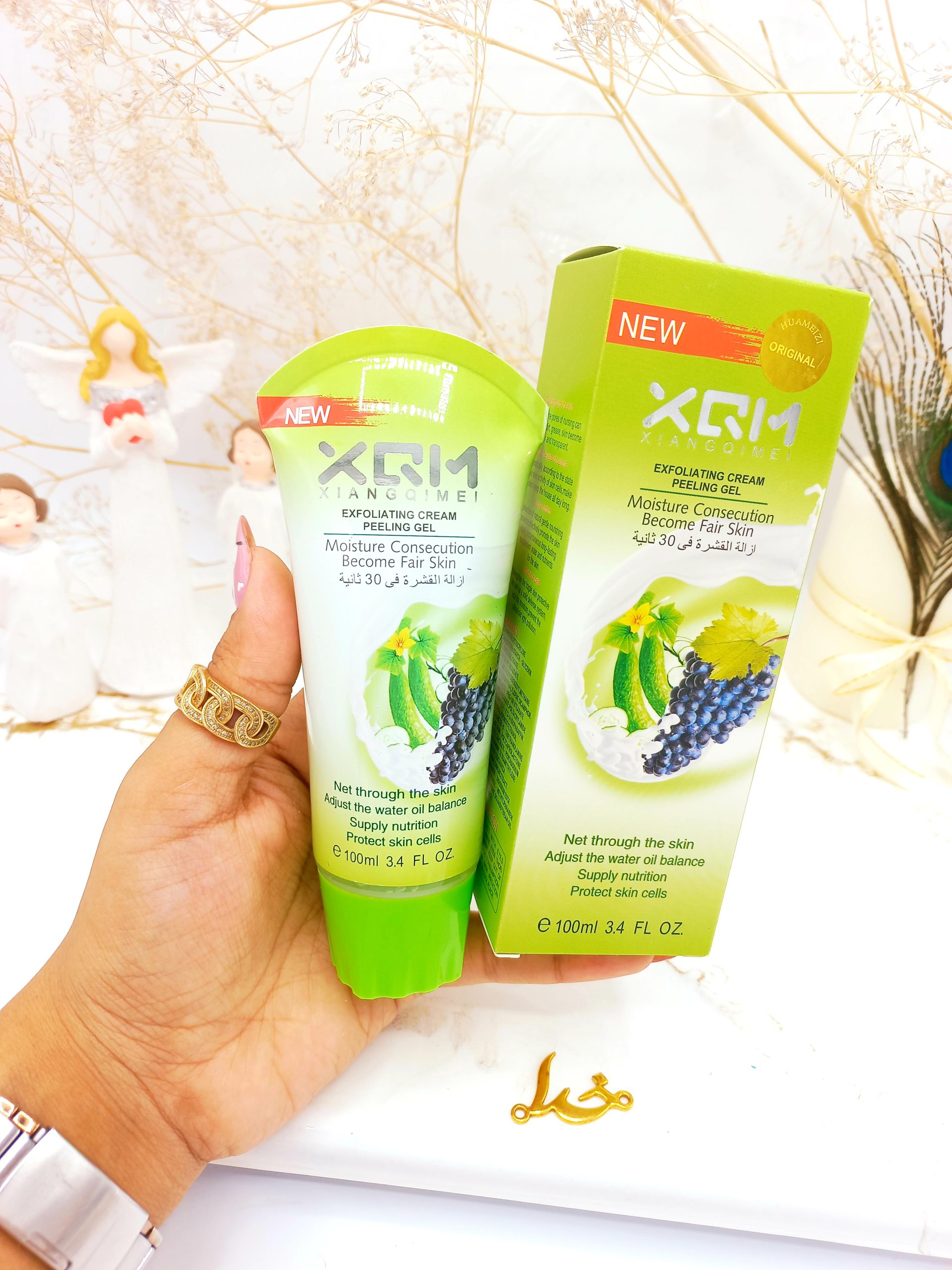  ژل اسکراب لایه بردار و روشن کننده فوری 30 ثانیه ای صورت و بدن (خیار و انگور) XQM کد 9431