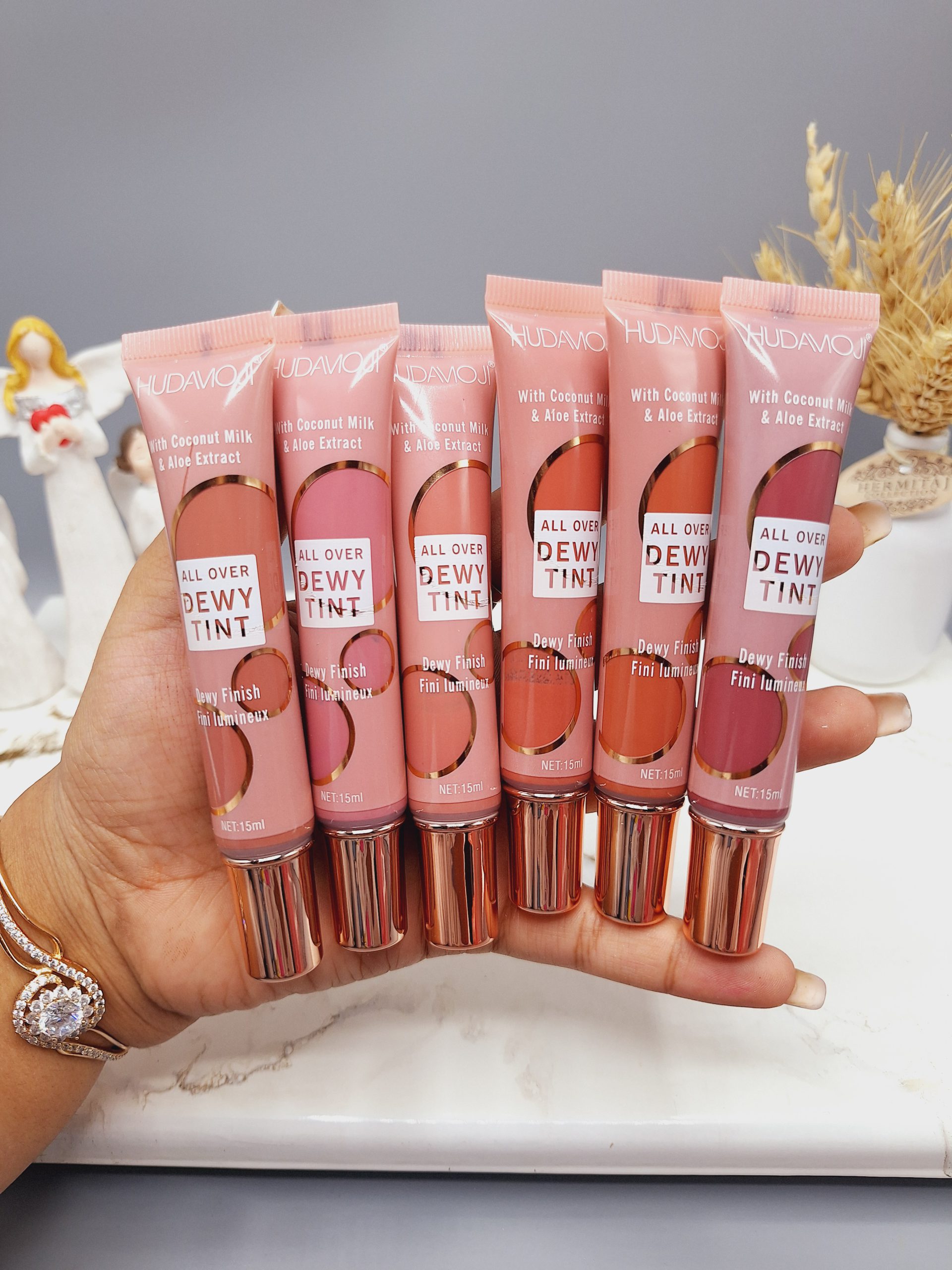 رژ گونه تیوپی مات و مخملی بند هدا موجی کد 008