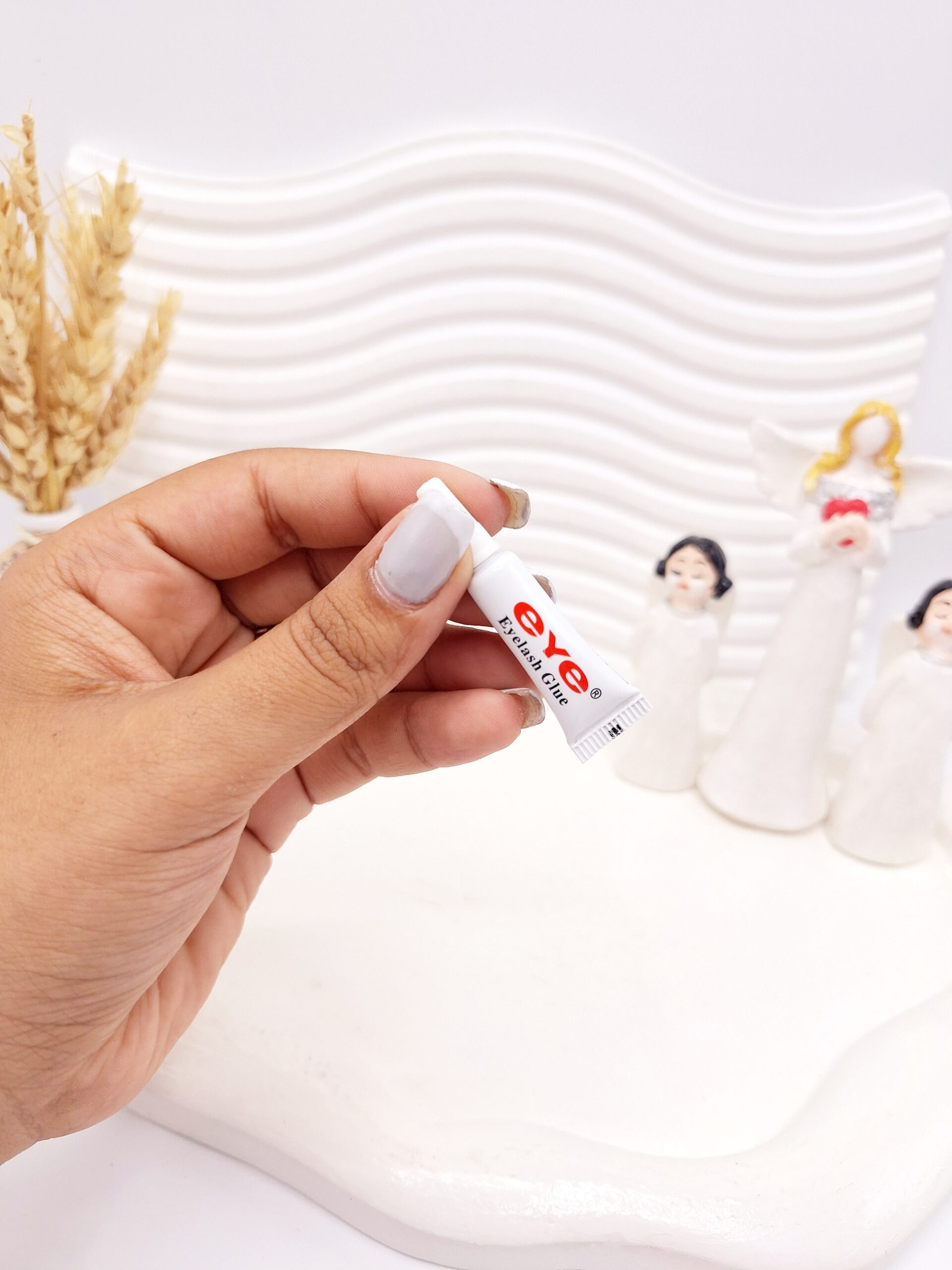 چسب مژه تکی برند eye