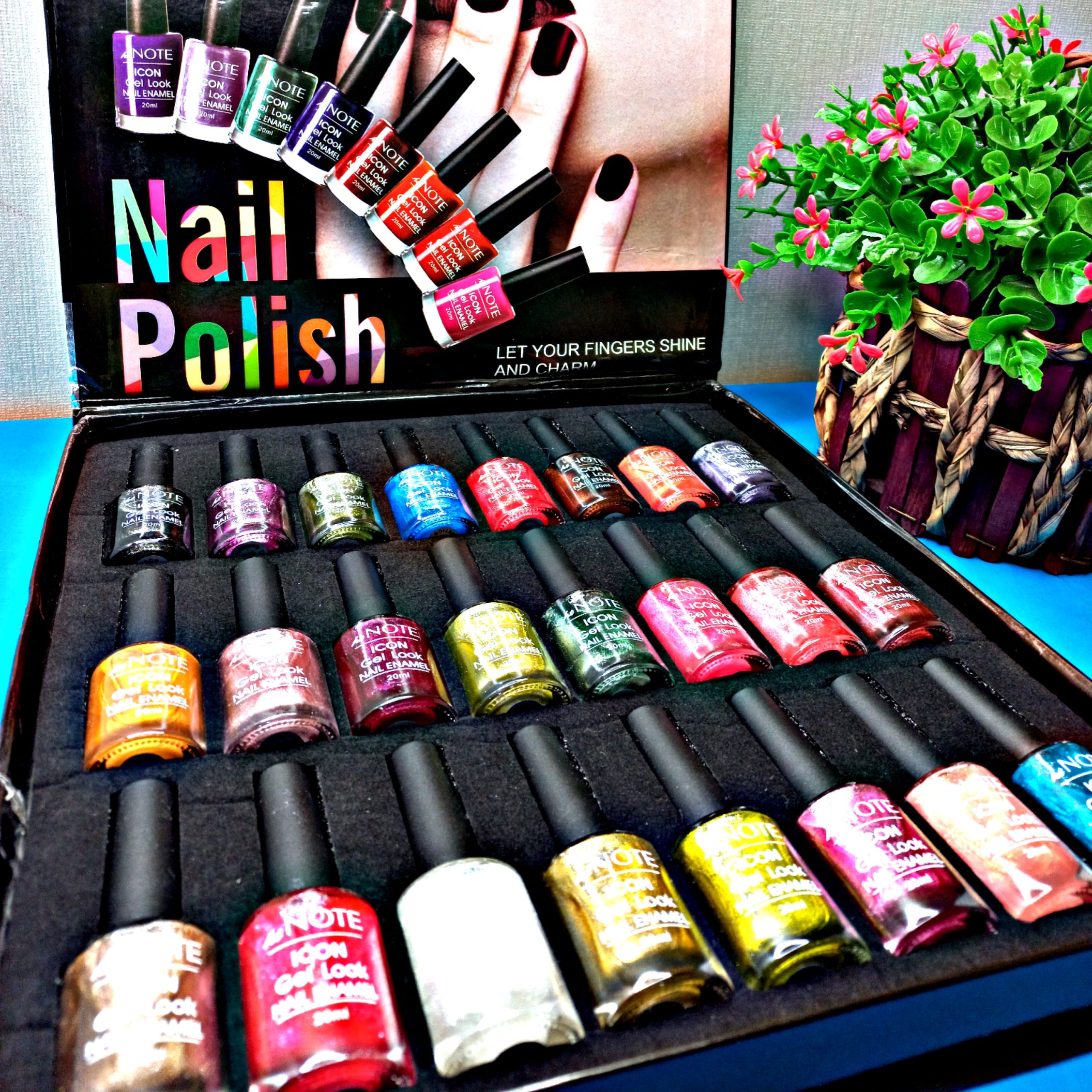 لاک ناخن کتابی نوت