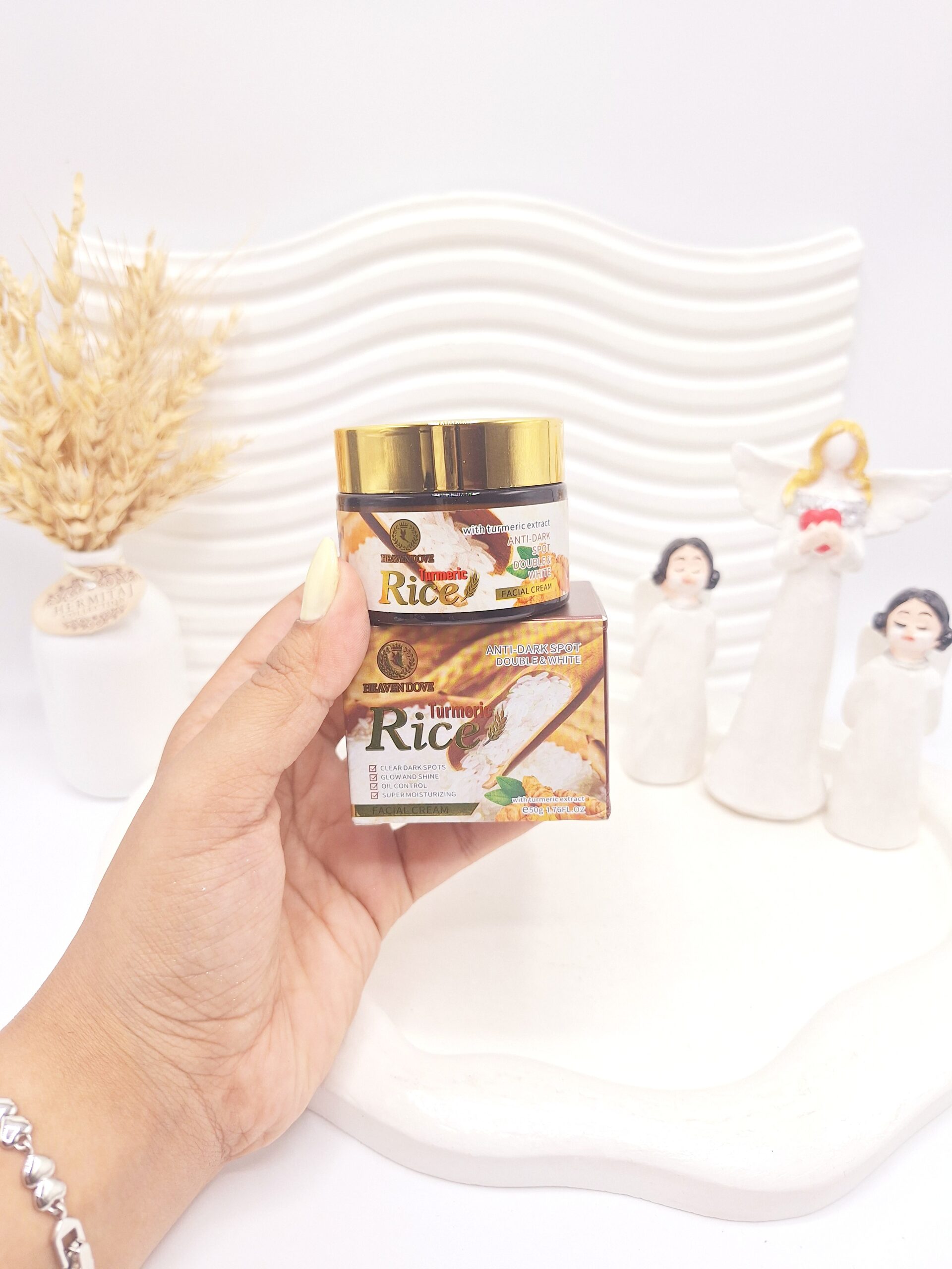 کرم ضد لک و تیرگی زردچوبه و برنج برند HEAVIEON DOVE کد 0185