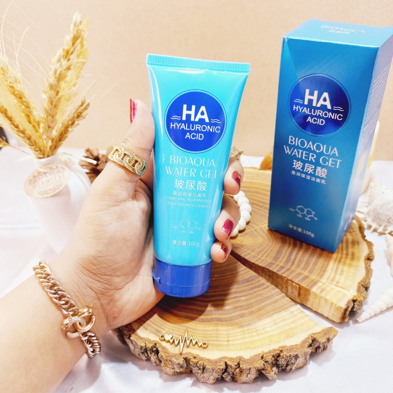 فوم شستشوی صورت هیالورونیک اسید بیوآکوا BIOAQUA