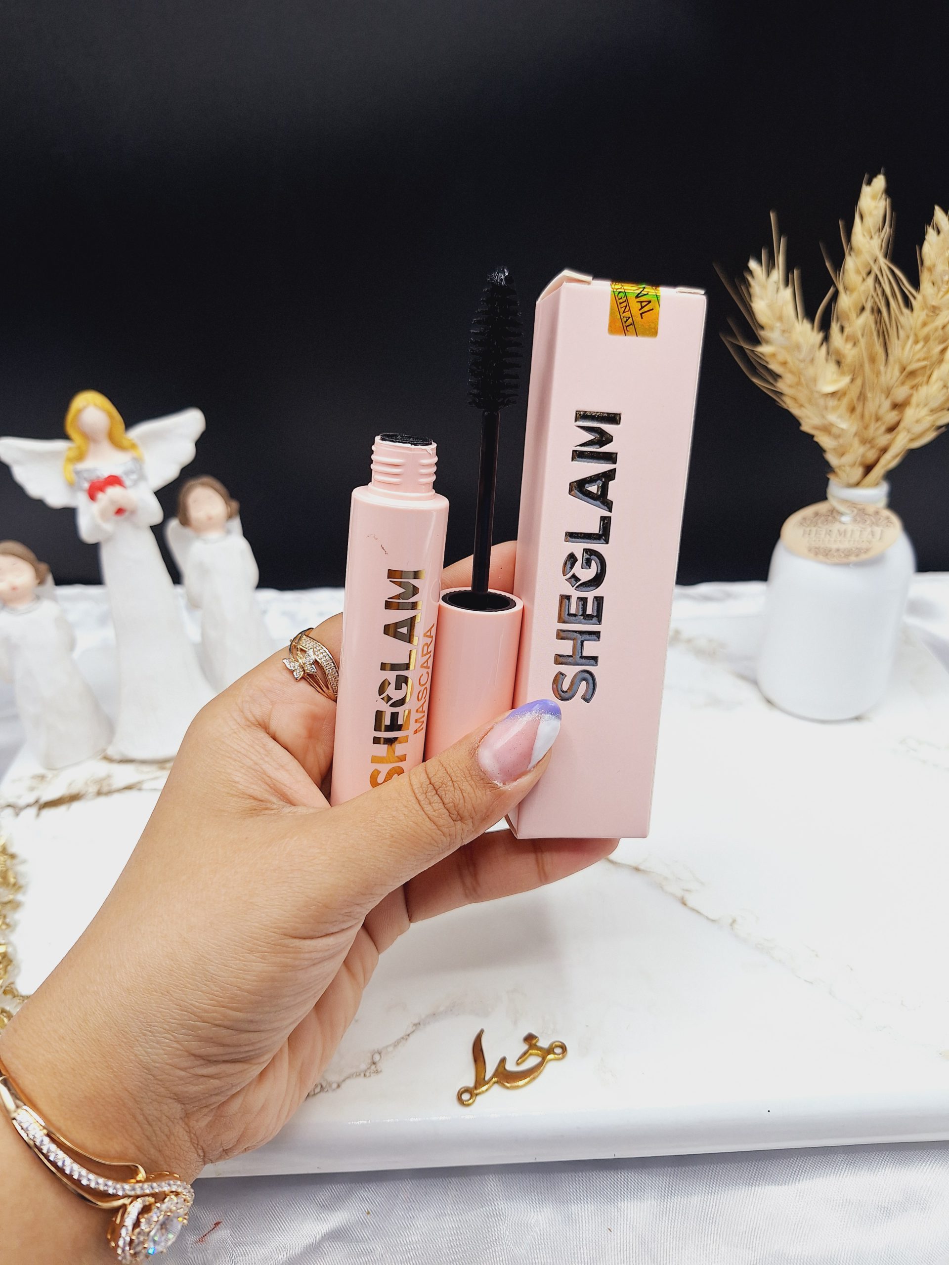 ریمل حجم دهنده ضدآب ماسکارا شیگلم SHEGLAM کد V 80