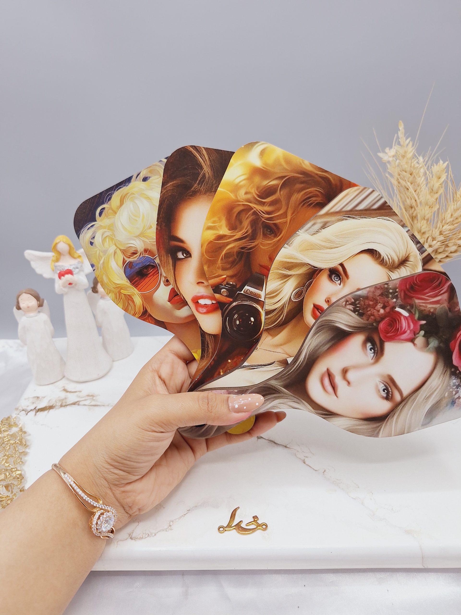 آینه چوبی  دسته دار طرح مربع