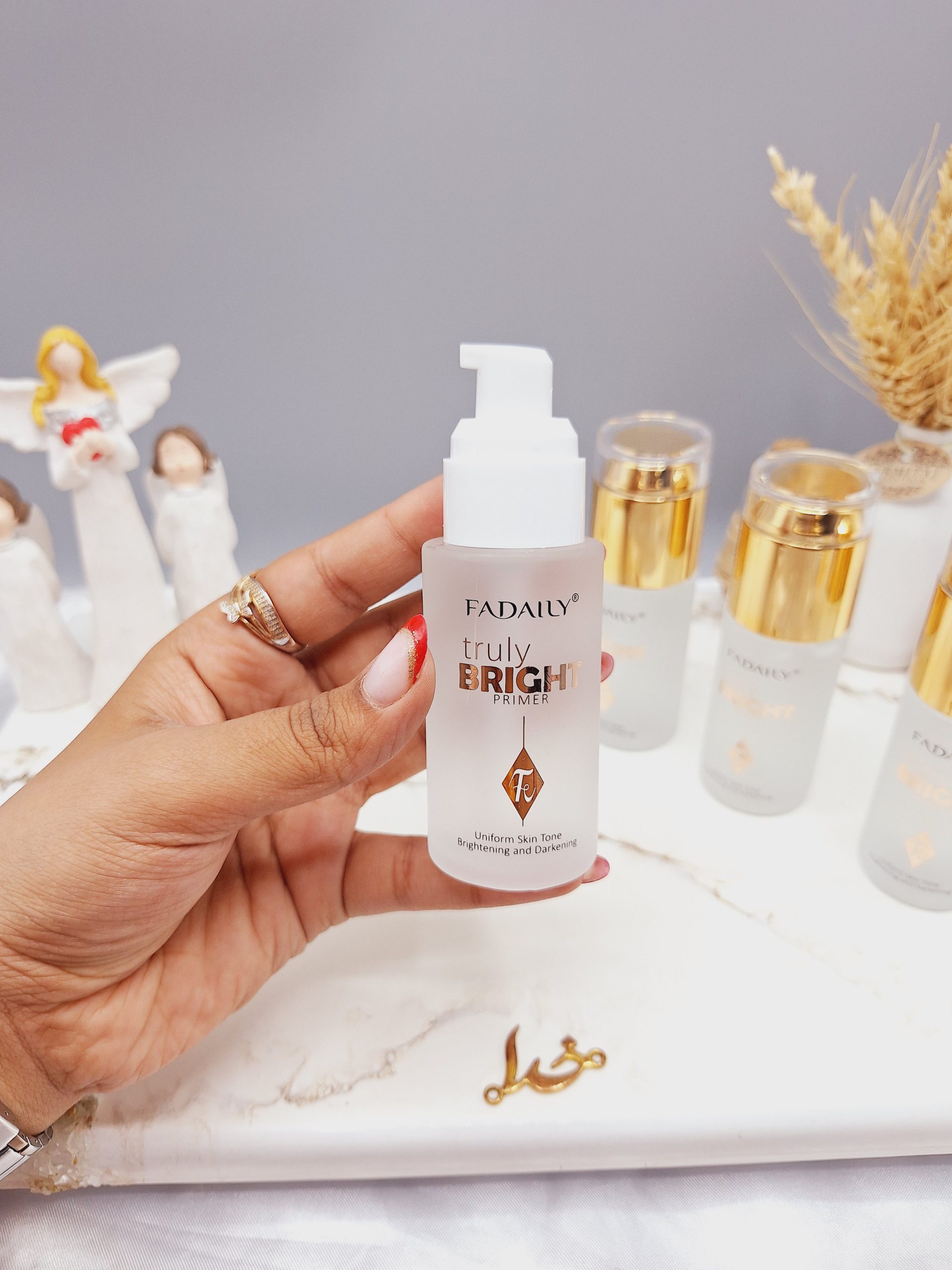 پرایمر میکاپ برند FADAILY کد FA1001C درب طلایی