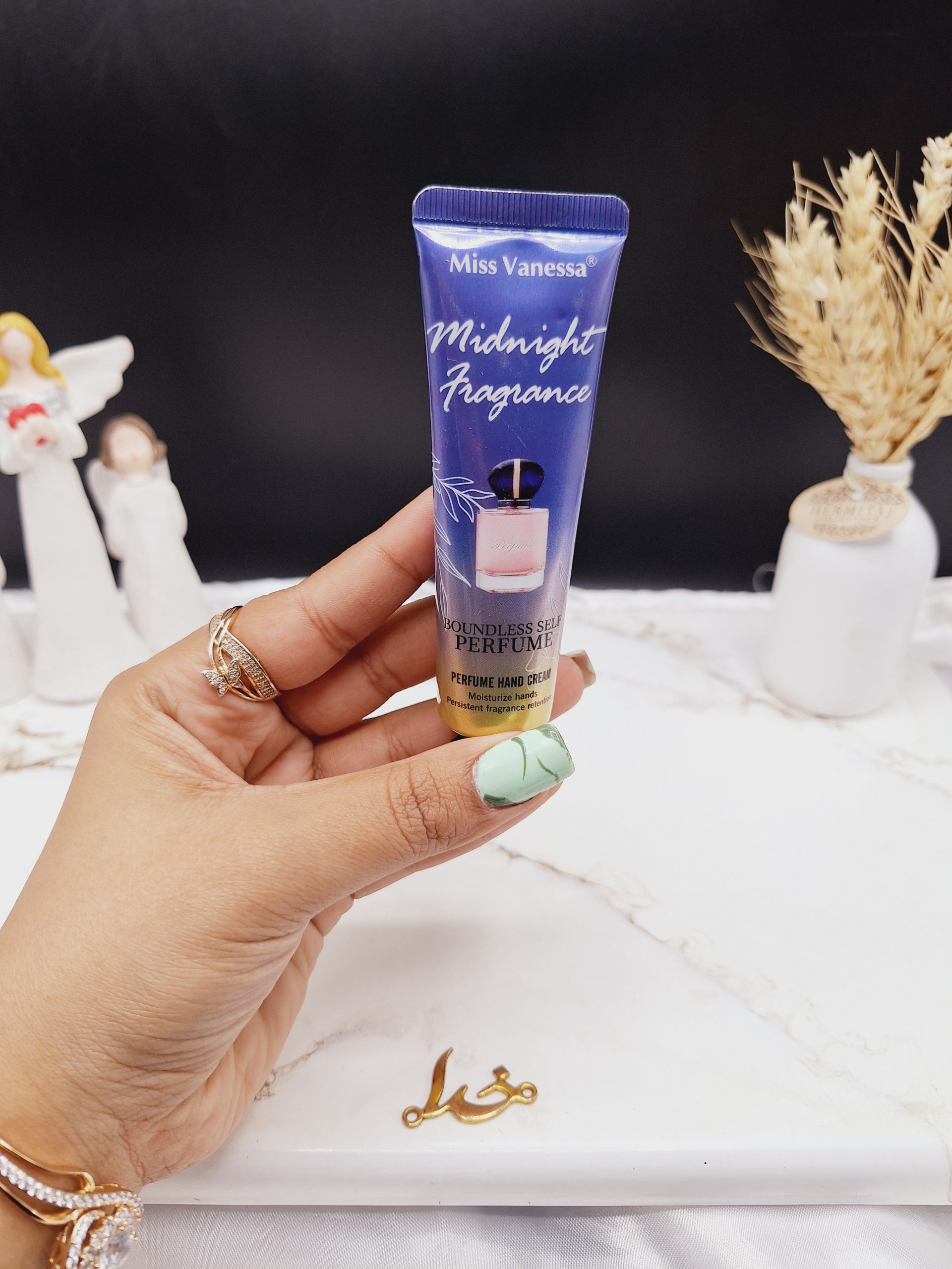 کرم دست 30 گرم ادکلنی BOUNDLESS SELFبرند Miss Vanessa  کد G3085