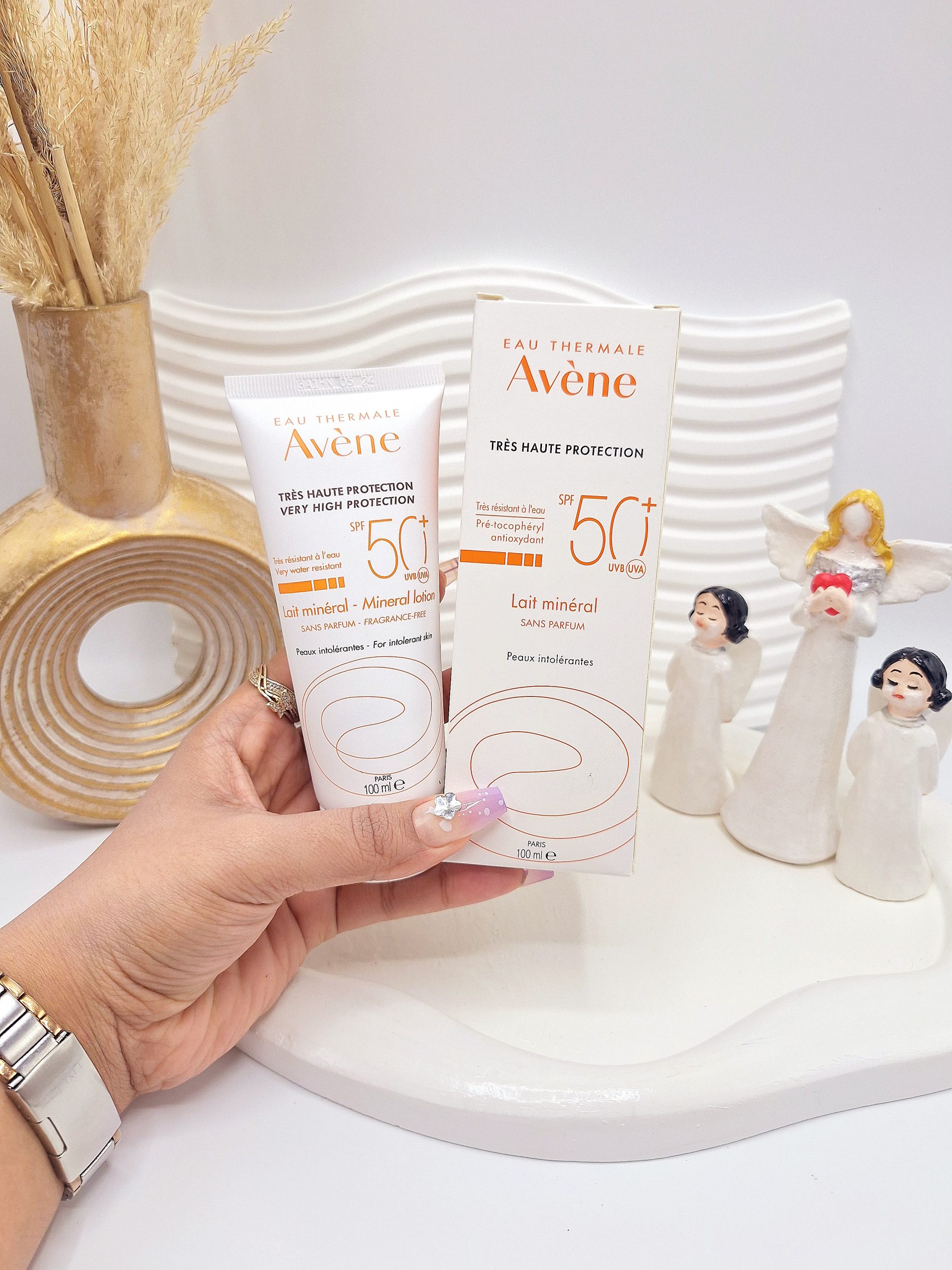 ضدآفتاب بی رنگ SPF 50 برند Avène کد 5872