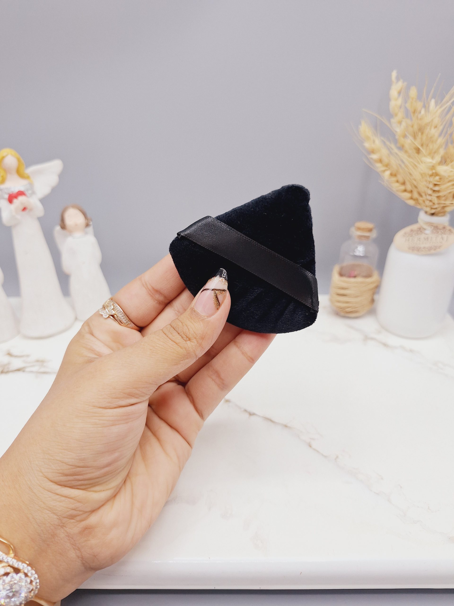 پد مثلثی مناسب پنکک و کرم پودر مشکی