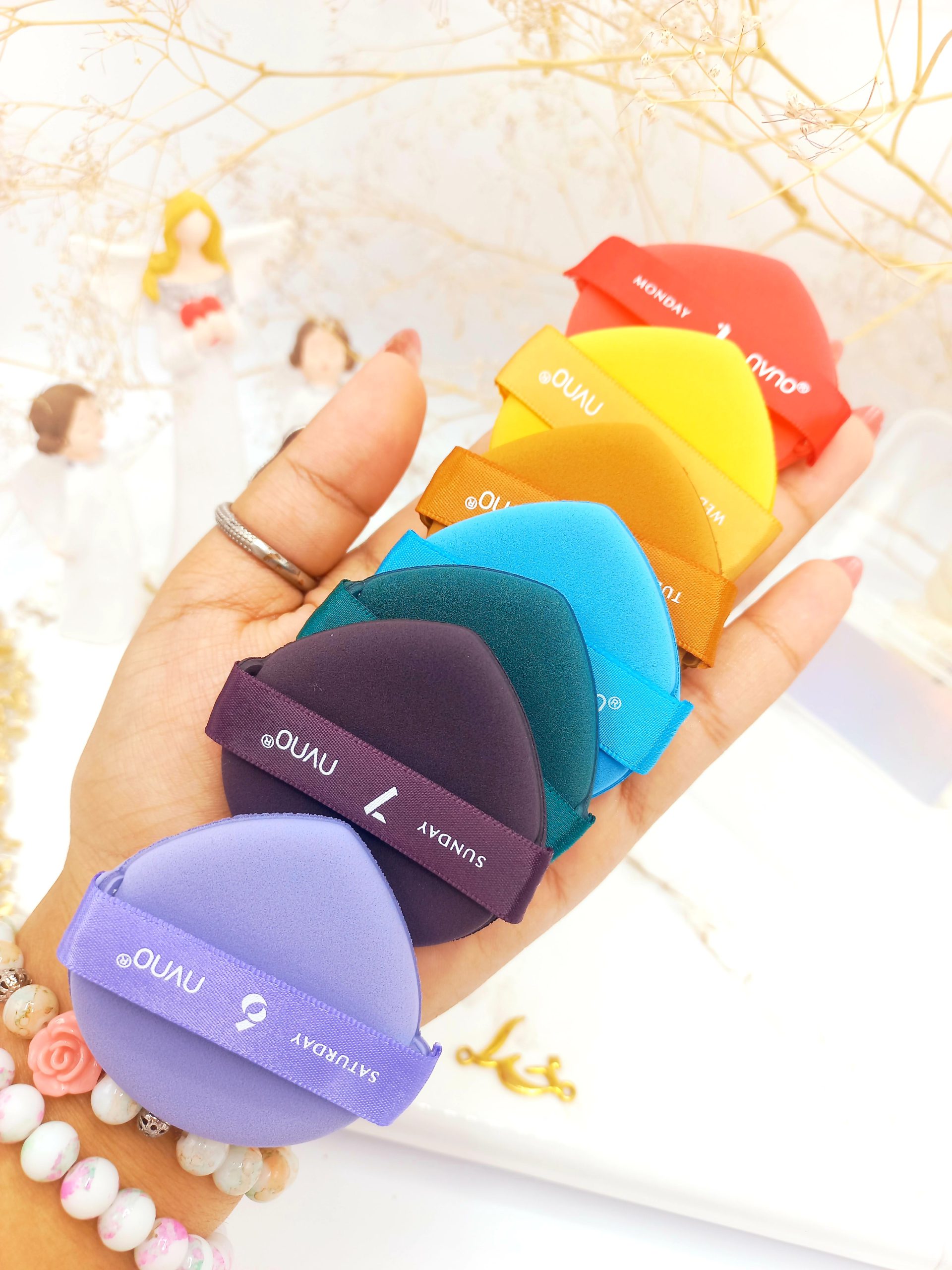 پک پد آرایشی مخروطی هفت عددی nvno کد N8254