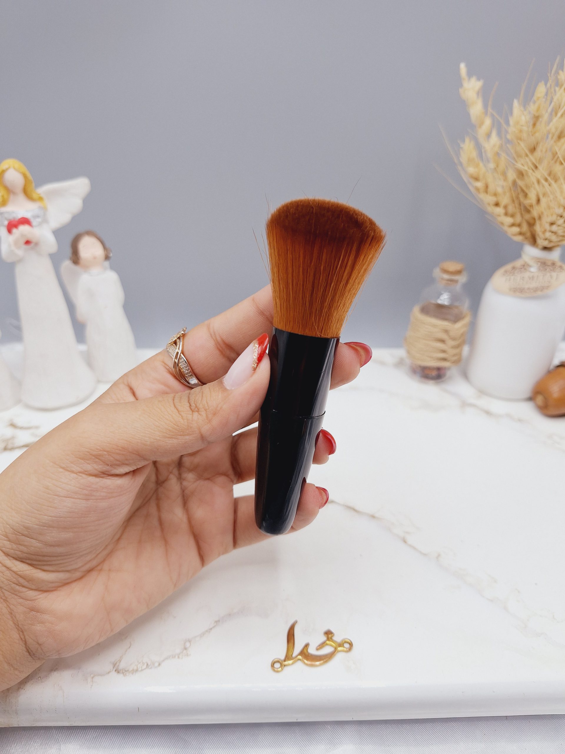 براش رژگونه رنگ مشکی