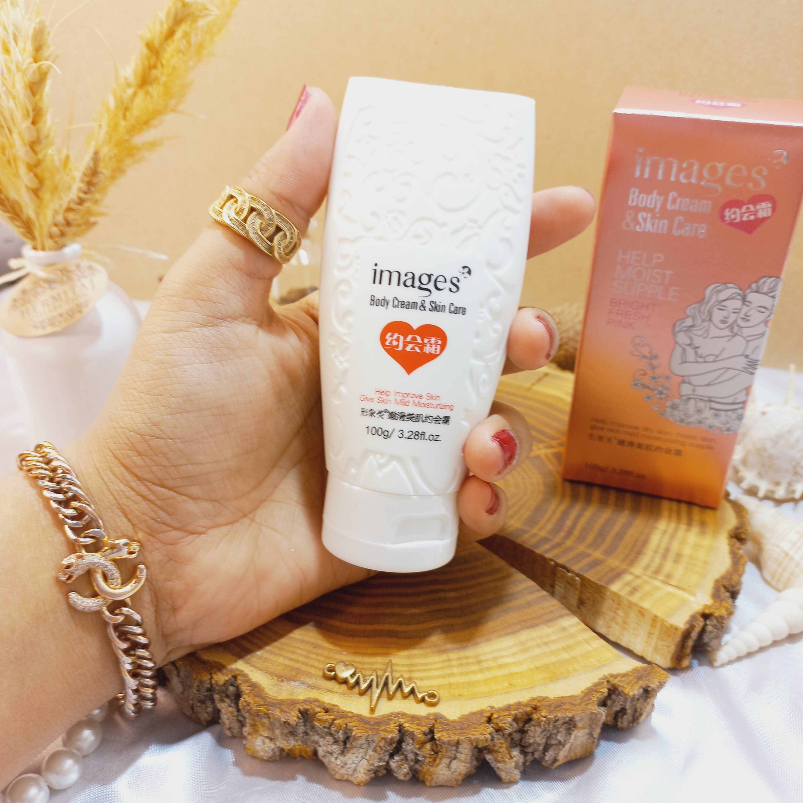 کرم روشن کننده و سفید کننده نقاط تیره بدن برند ایمیجز IMAGES کد XXM6451