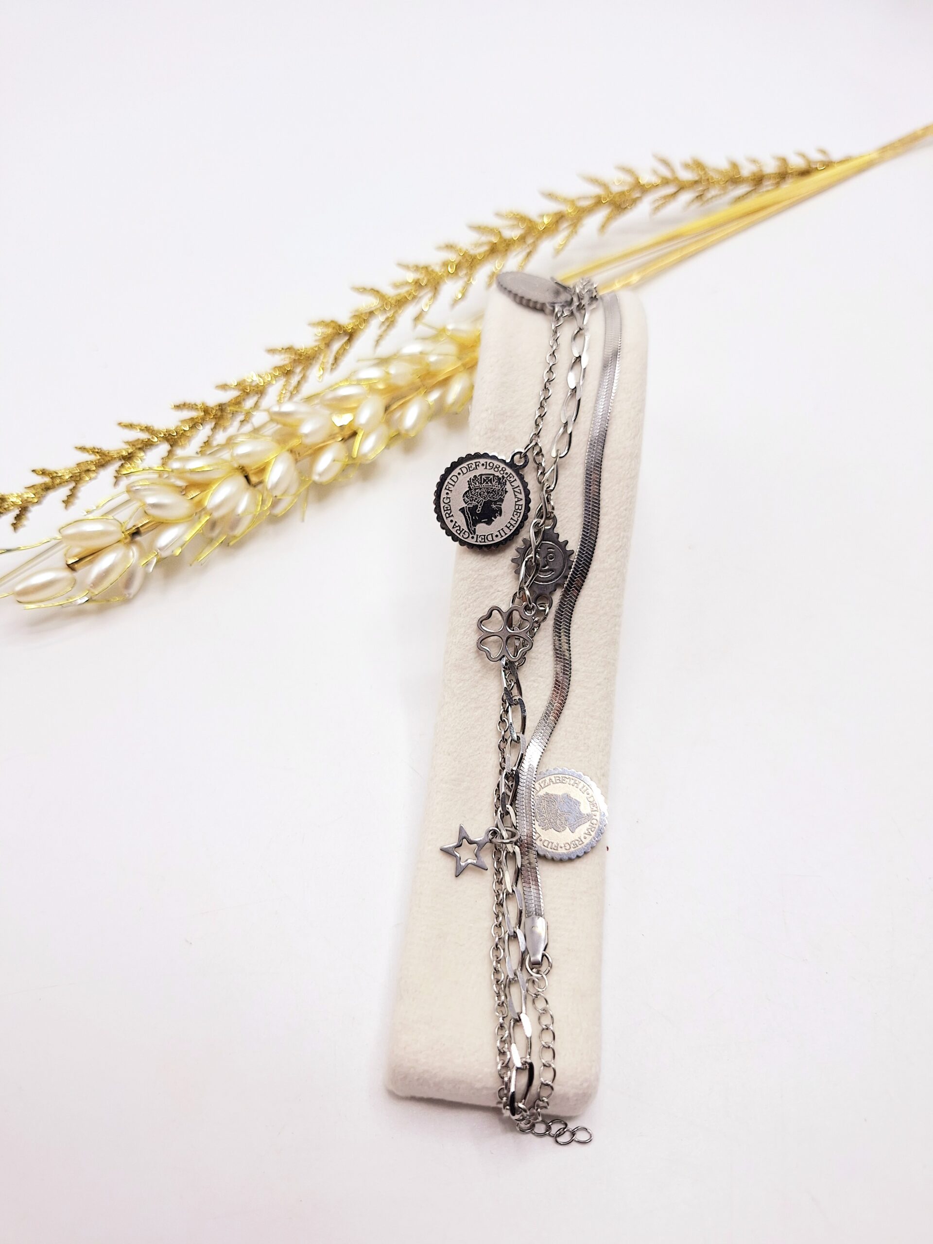 دستبند 3 لاین ملکه الیزابت و ستاره