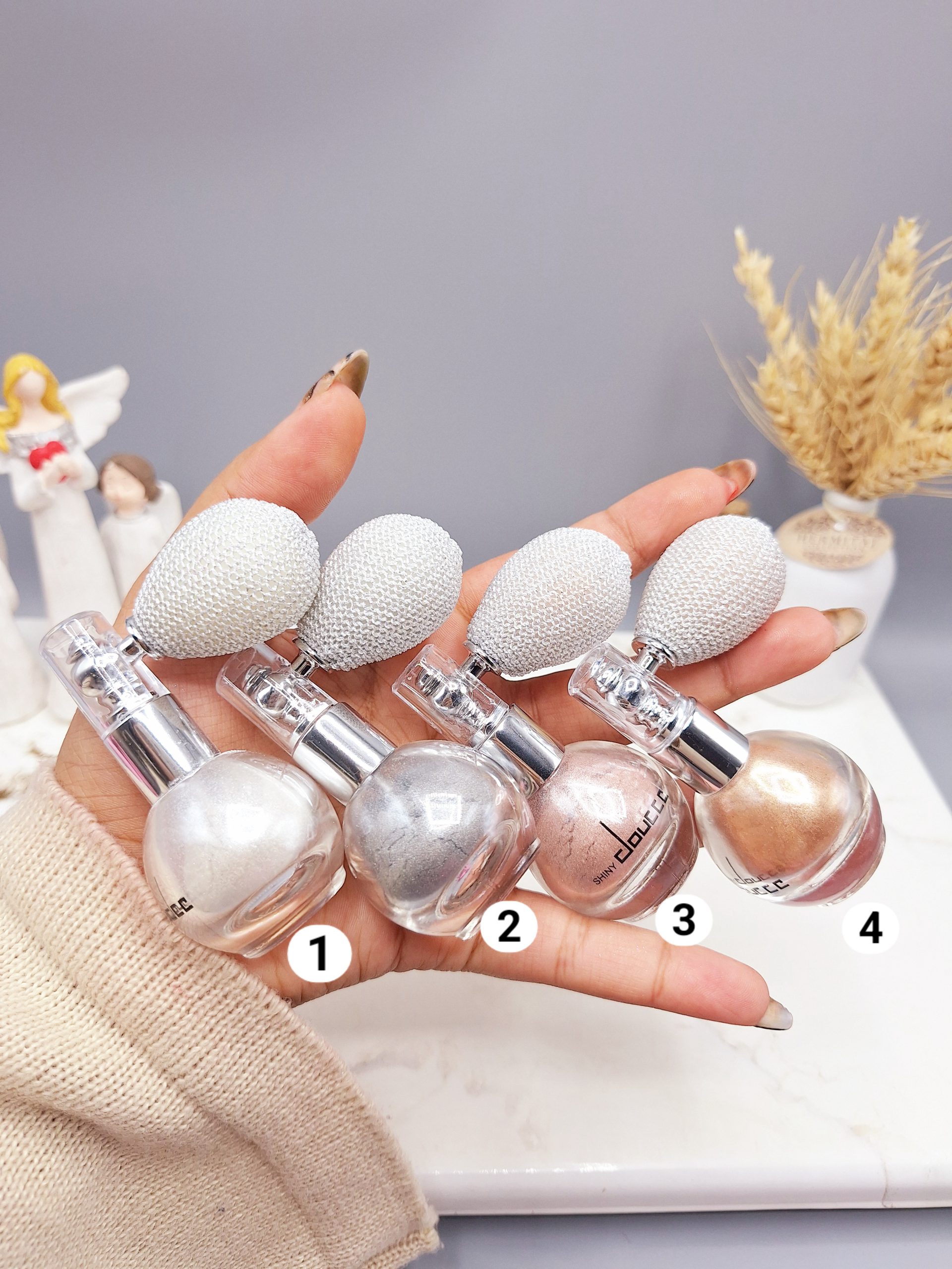 هایلایتر ادکلنی فوق العاده زیبا با شاین ریز و درخشان برند دوسه کد 1076