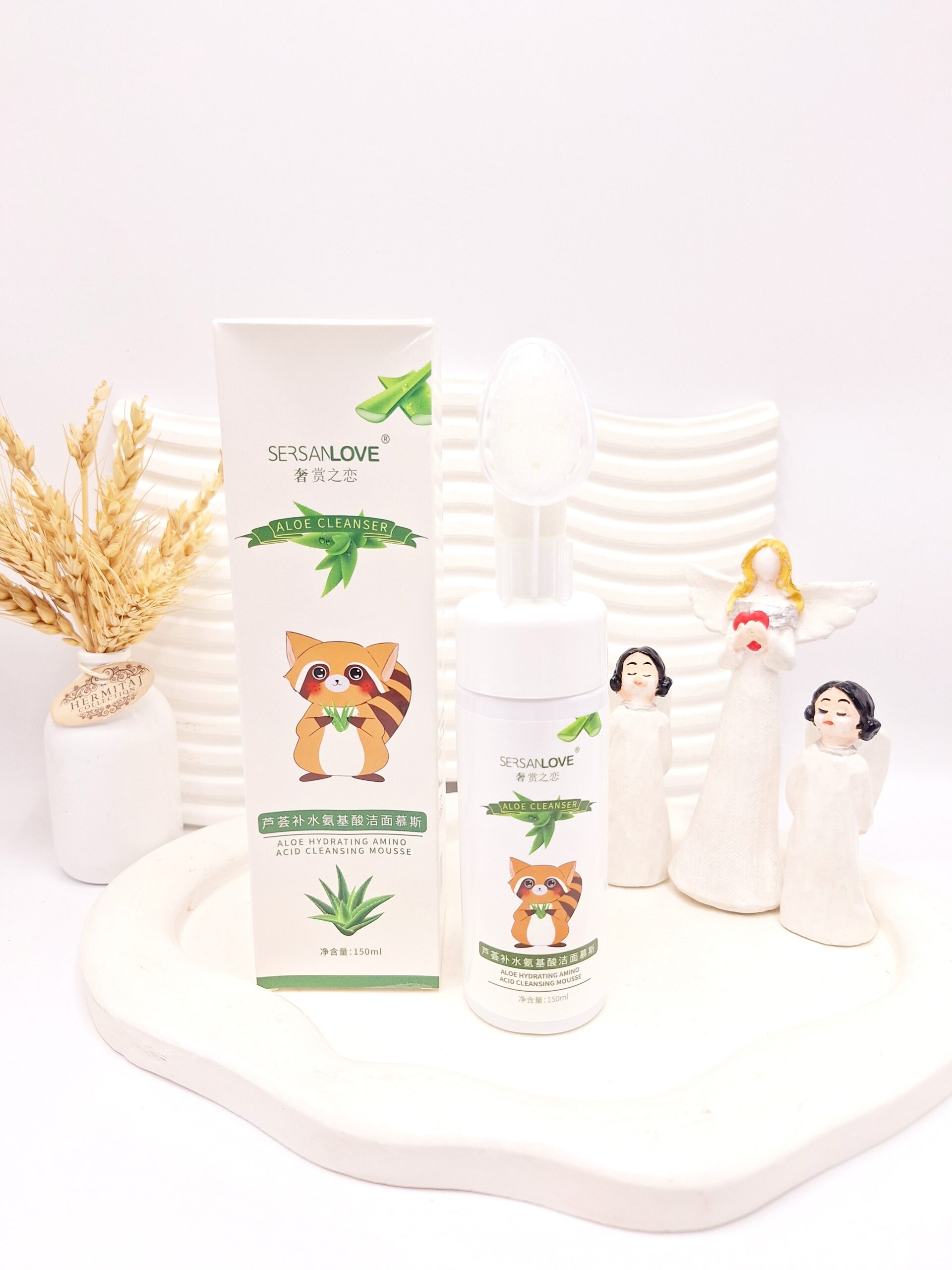 فوم شستشو صورت براش دار آلوئه ورا سرسان لاو کد 4702