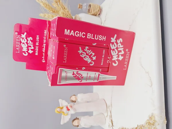 رژ گونه مایع تیوپی حرارتی جادویی برند LAREEN کد D193