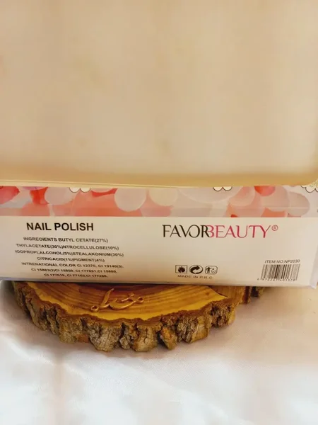 لاک عروسکی دختر طرح گلابی فاور بیوتی FAVOR BEAUTY  کد NP2030