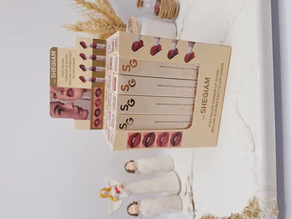 لیپ گلاس خیس کوشنی پرطرفدار شیگلم با کیفیت و خوش رنگ SHEGIAM کد 0410