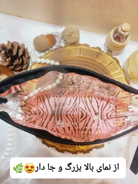 کیف لوازم آرایشی ویکتوریا سکرت سایز کوچک صورتی پررنگ VICTORIA SECRET