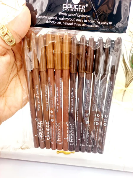 مداد ابرو ضد آب دوسه شانه دار کد 4945 اورجینال