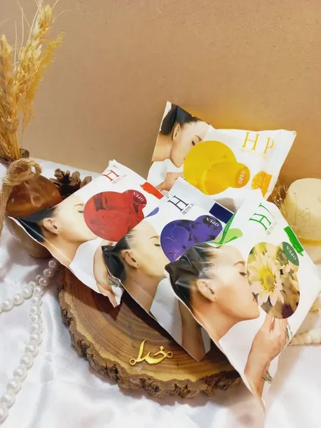 دستمال مرطوب پاک کننده آرایش  25 عددی هیلتون پاکارد HILTON PACKARD  کد 10154