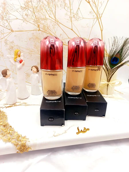 کرم پودر پرطرفدار درب قرمز