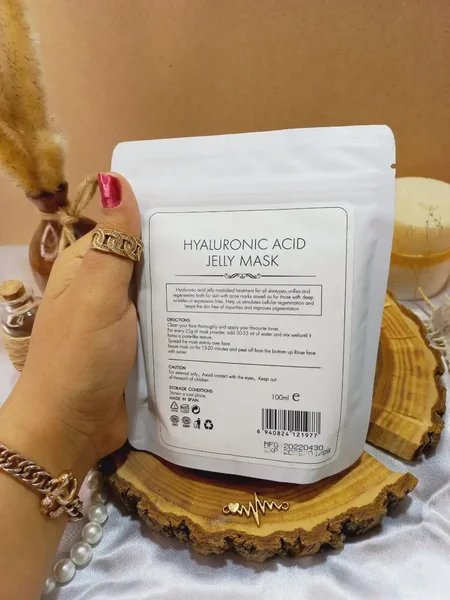 ماسک پودری جوانسازی کاسمارا CASMARA با عصاره هیالورونیک اسید HYALURONIC ACID ساخت اسپانیا 100 گرمی