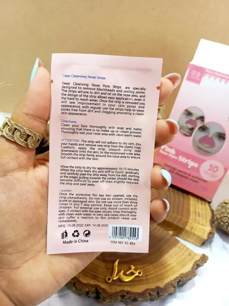 چسب صورتی ورقه ای پاکسازی عمیق جوش سرسیاه کد XSBT4