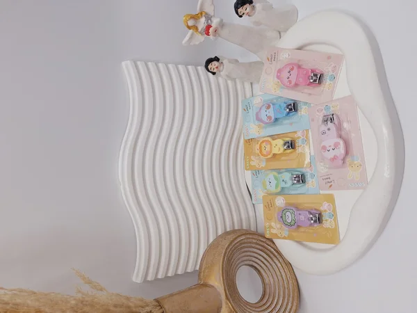 ناخن گیر بچگانه سایز کوچک طرح عروسکی کد 2354