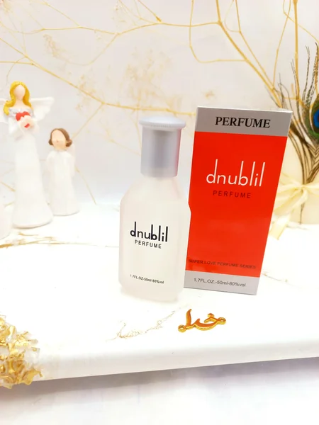 ادکلن مردانه دانهیل dnublil رایحه گرم و تند کد 69702