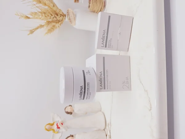 ماسک بینی لانبنا جدید تخلیه جوش سرسیاه و چربی های اطراف آن حاوی ۲%BHA همراه ۶۰ عدد کاغذ کد 2494