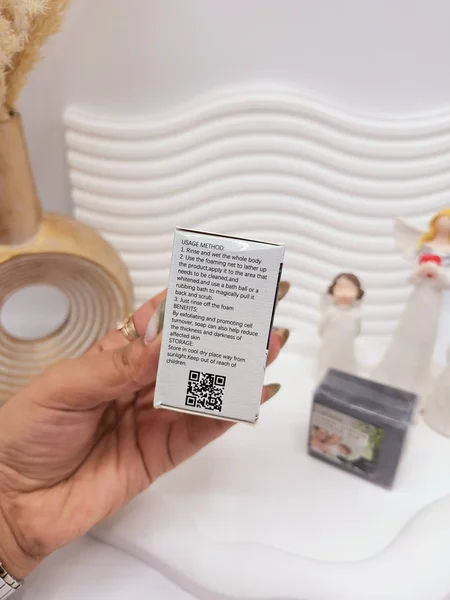 صابون دست ساز بامبو زغال چوب از بین بردن منافذ و تيرگي کارتن مشکی