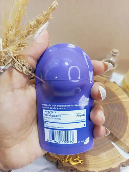 مام رولی زیر بغل ضدتعریق فرش استیک Fresh Stick بنفش کد H003