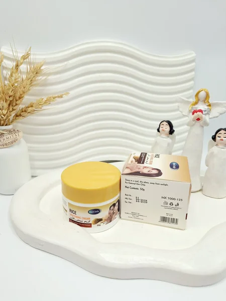 کرم صورت روشن کننده برنج مکس لیدی کد 5139