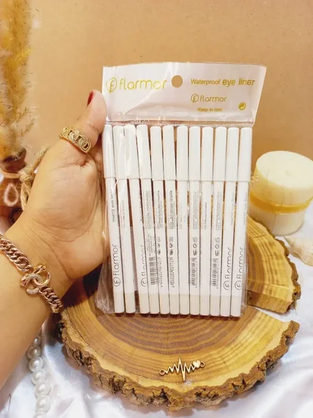 مداد چشم سفید شمعی ضدآب و بدون سرب فلورمار Flormar  اصلی