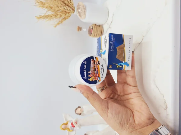 شهد العسل ضد عرق و خوشبو کننده و روشن کننده زیر بغل (رنگ قوطی سفید)