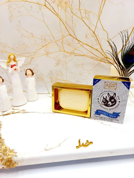 صابون سفیده کننده و کلاژن ساز دست و صورت شیر الاغ رنه Ranee کد 1691