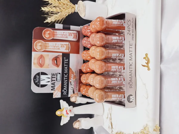 پک 6تایی رژ مایع برند رومانتیک مات ROMANTIC 3 کد RY_1121