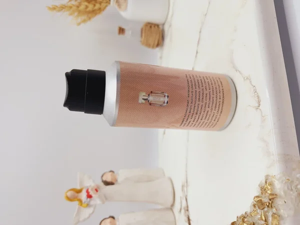 بادی اسپلش خوشبوو و ماندگار مدل BOSS (جلد کرم)