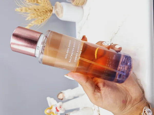 بادی اسپلش 250 ml شاین دار ویکتوریا سکرت مدل Amber Rome اورجینال