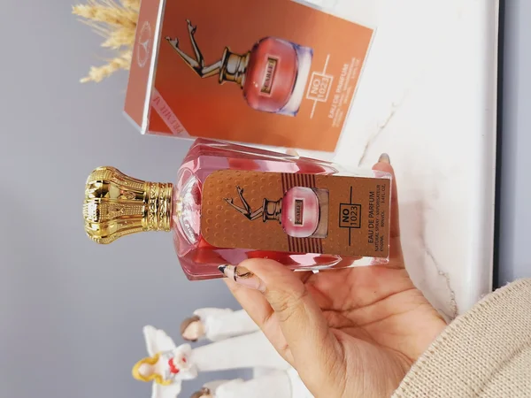 ادکلن زنانه خوشبو فوق العاده لاکچری کد 1023