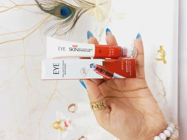 کرم دور چشم جوانساز سه غلطک ایمیجز IMAGES کد XXMO1332