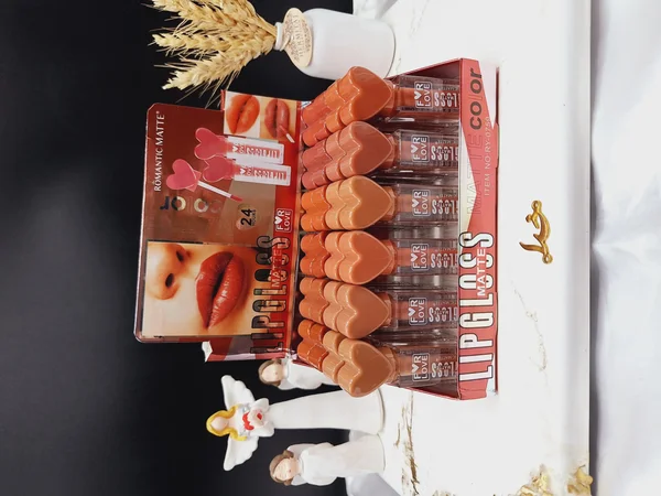 پک رژ لب مایع 6 تایی سرقلبی رمانتیک مات Romntic Matt کد RY_0759