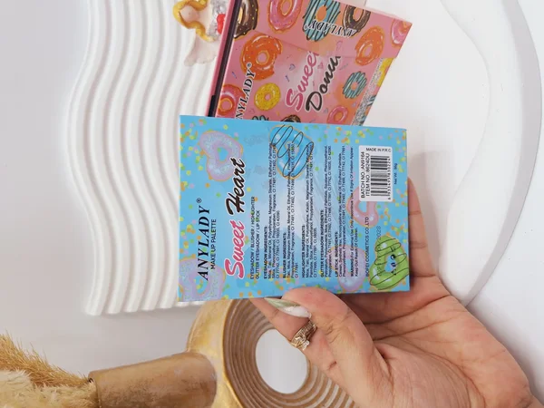 پالت سایه آنالیدی طرح دونات رنگارنگ کد 8624DU